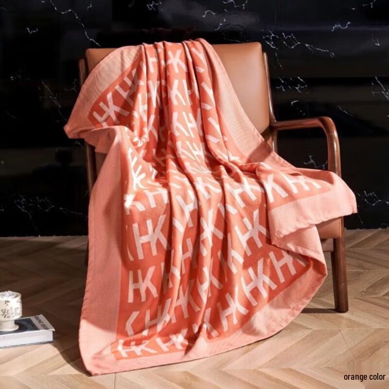 

Hongdou Light Luxury First Class Airline Blanket