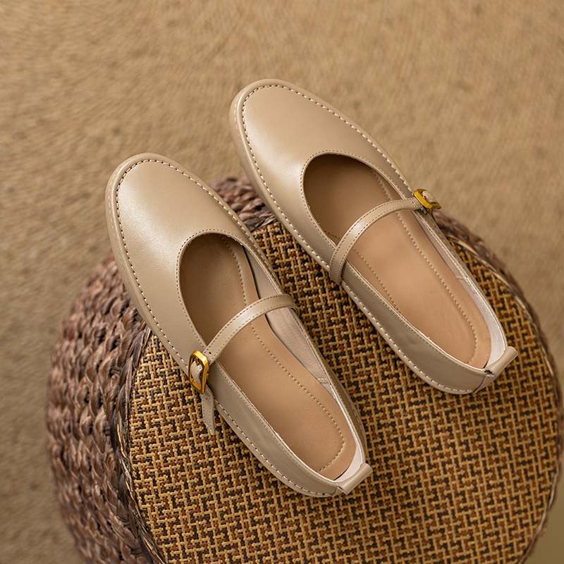 

Туфли Krazing Pot Mules из коровьей кожи с круглым носком, размер 43, на плоской подошве с модными ажурными украшениями в виде бабочек, неглубокие осенние туфли на плоской подошве 43 абрикосовый