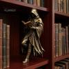 Occulte Huisdecoratie Gotische Kapmant Doodskop Lezend Boek Hars Beeldje, Mystiek Tovenaars Schedel Figuur Uniek Fantasie Verzamelaar Bureau Boekenplank