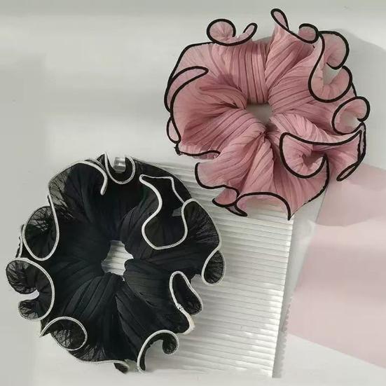 2Pcs Hair Ties for Women, Soft Fabric Oversized Hair Ropes, Ruffled Design Back Head Bun Hair Bands, Hair Accessories for Daily Life School Office