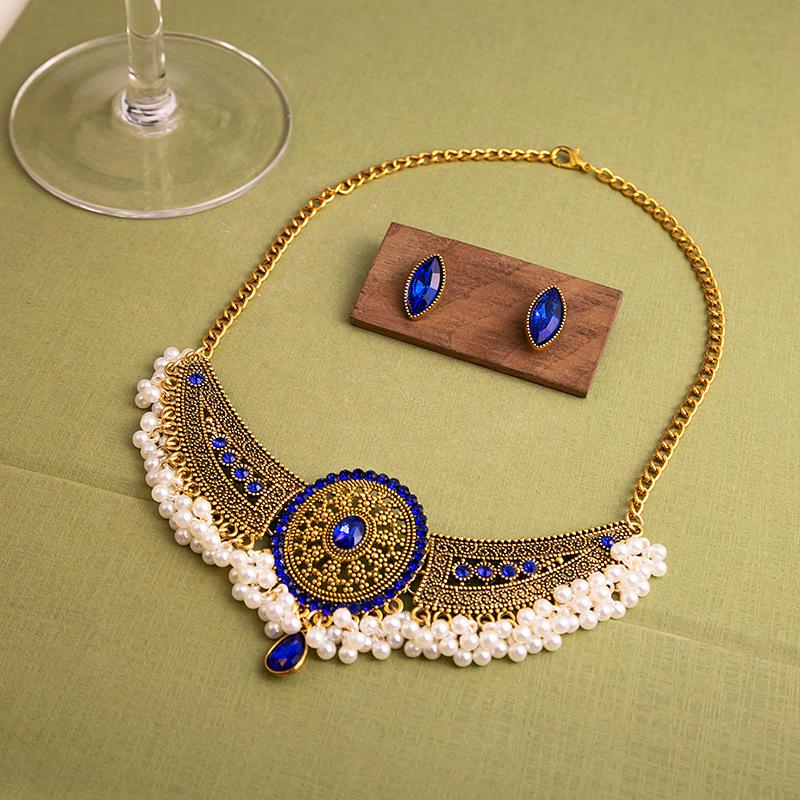 Vintage Metal Necklace Earrings Set, Bohemian Round Diamond Pearl Stud Earrings