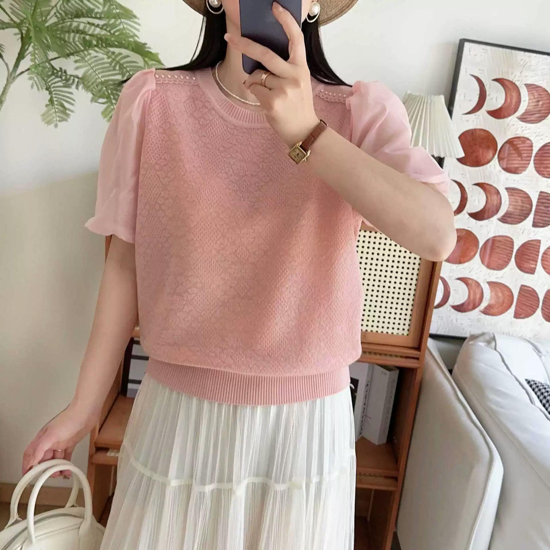 

Женская летняя мода 2025: Топ с коротким рукавом из рыхлой сетчатой вязки L розовый