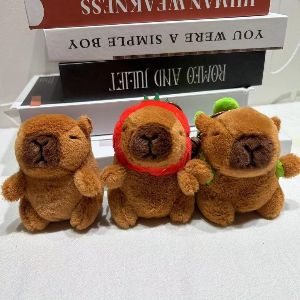 Adorable Plush Capybara Keychain Accessory With Cute Cartoon Design For All Occasions