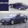 1:36 Scale Diecasting M550i autómodell ötvözött játékautó, visszahúzható járművek játékautó kisgyermekeknek gyerekeknek fiúknak lányoknak ajándék kék