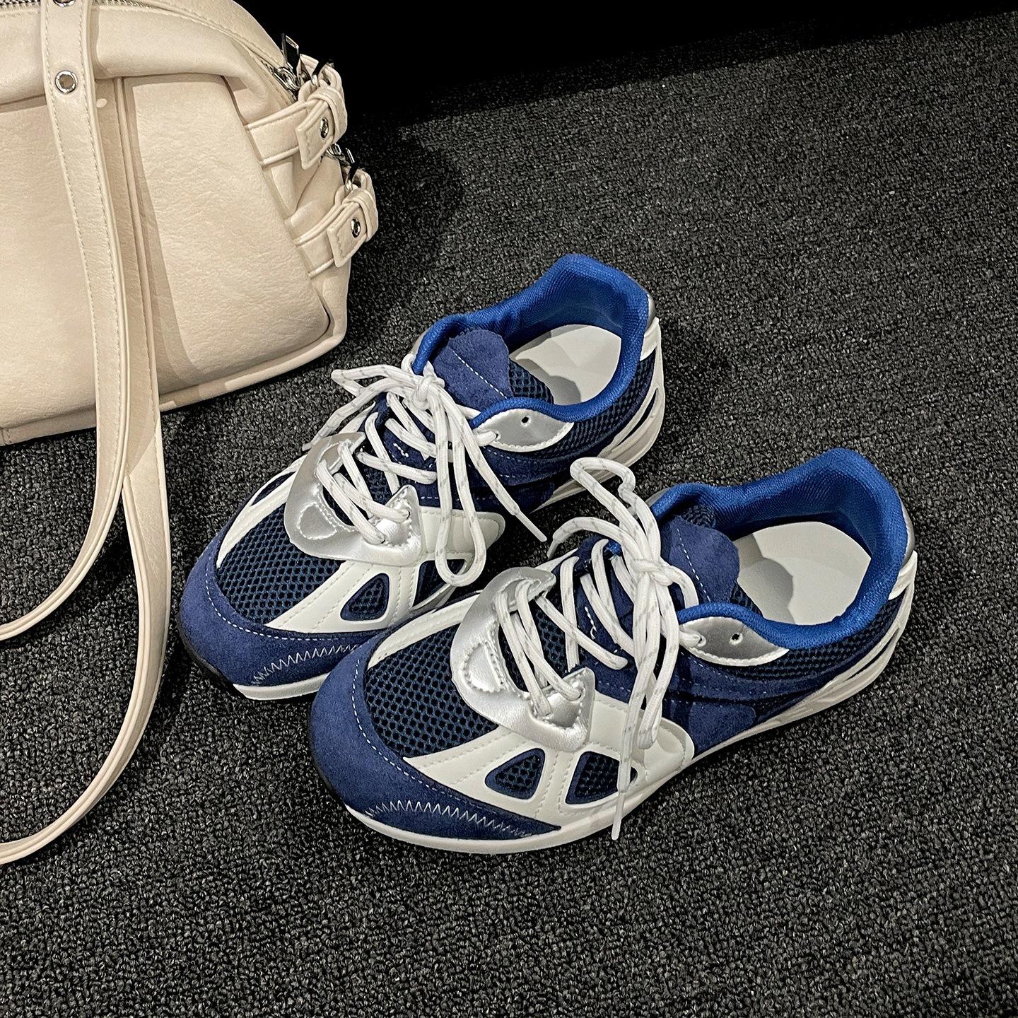 

Queen Fan retro black platform training shoes women s 2025 new autumn skirt versatile casual sports shoes 40 синий