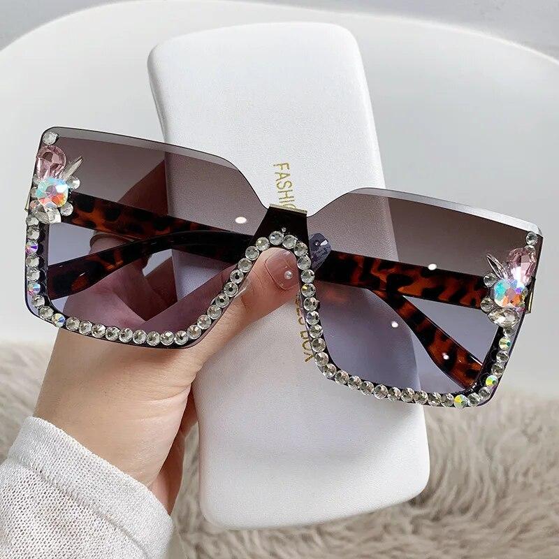 Big Square Shaped Diamond Sun Glasses Women  Designer Fashion Sun Glasses UV400 Outdoor Sun Protection Sunglasses