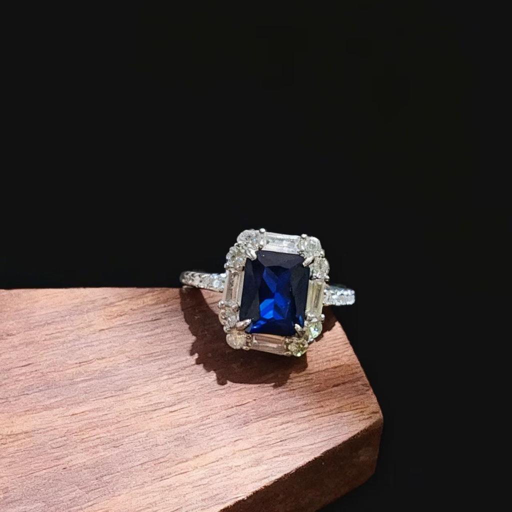 Deluxe Jewelry Cultivated Ruby Ring For Women, Classic Fashion 7 * 9 Rectangle Emerald Ring