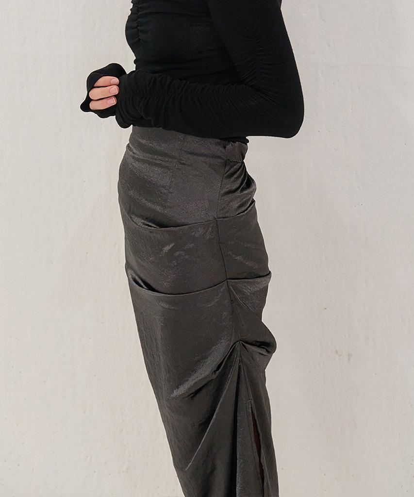 Kamino Pintuck Silk Long Skirt Black