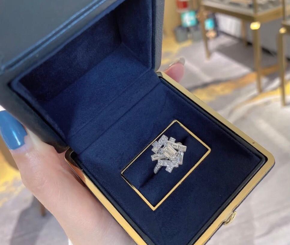 

Новый тренд 2024 года Горячая распродажа Модные украшения известного бренда для женщин 3a Циркон Геометрический дизайн Кольца Роскошное кольцо Подарки для девушек 8