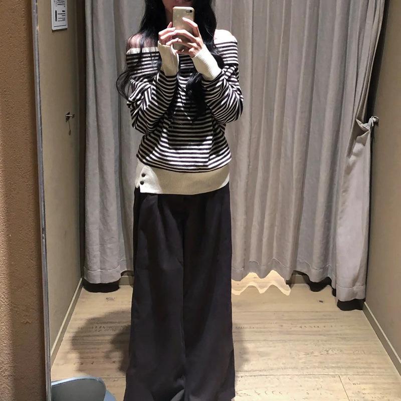 Korean Casual Retro One-Shoulder Striped Knitted Sweater for Women - Early Autumn 2025 Collection