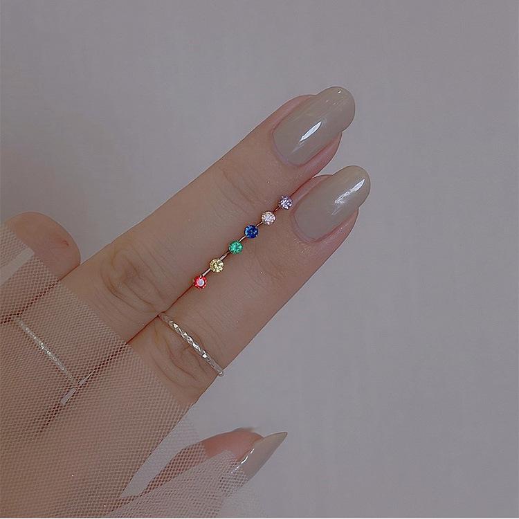 S925 Sterlingové stříbro pozlacené mini zirkonové náušnice – Elegantní dámské módní šperky