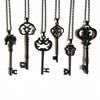 Collier Clé Rétro en Cuivre Noir Antique - Vente Chaude