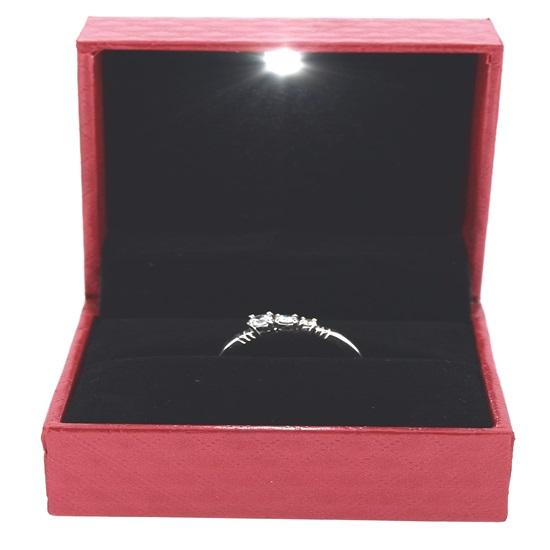 7.6 Cm Wooden Jewellery LED Light Box for Ring