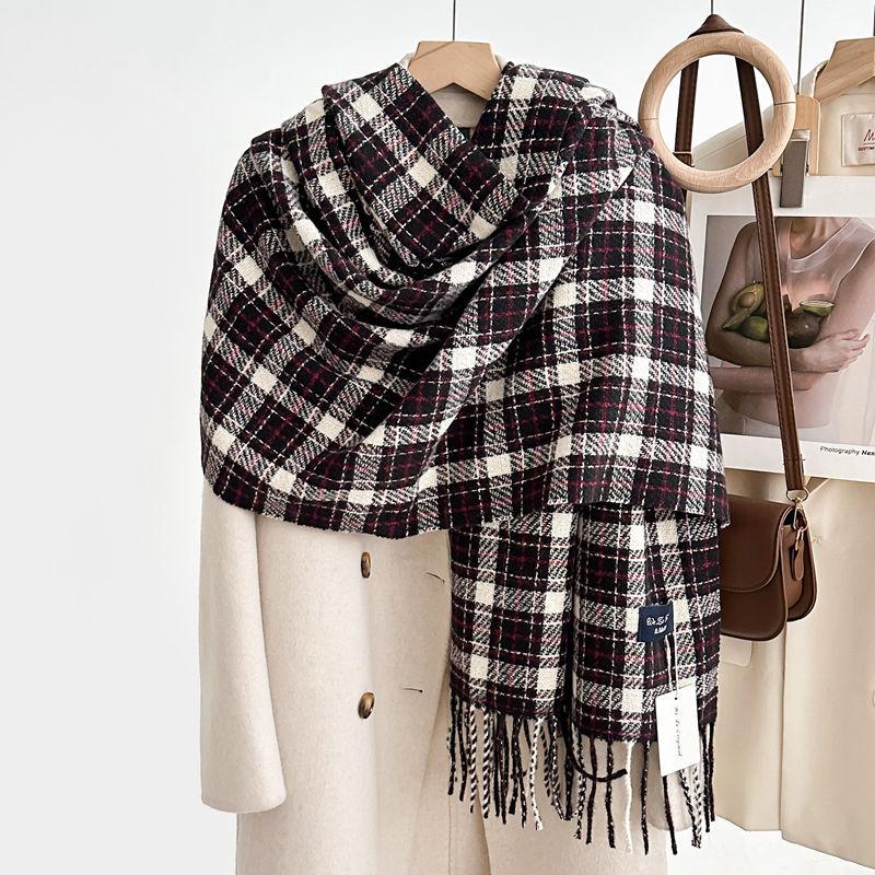 New Korean grid autumn and winter fresh couple gentle retro warm scarf women's versatile tassel imitation cashmere scarf