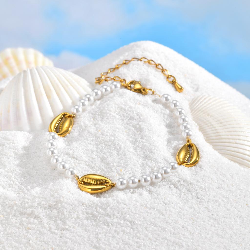 Bohemian Metal Shell Pearl Bracelet for Women Waterproof Stainless Steel Bead Bracelet Summer Beach Vacation Wrist Jewelry 2026