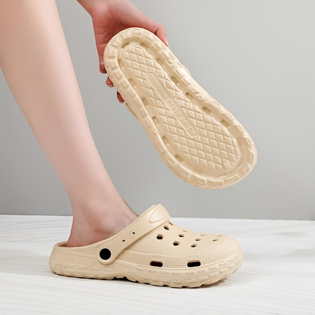 Summer New Thick Soled Casual Simple Comfortable Soft Breathable Cloud Feeling Indoor Home Outdoor Beach Hexagonal Hole Hole Shoes