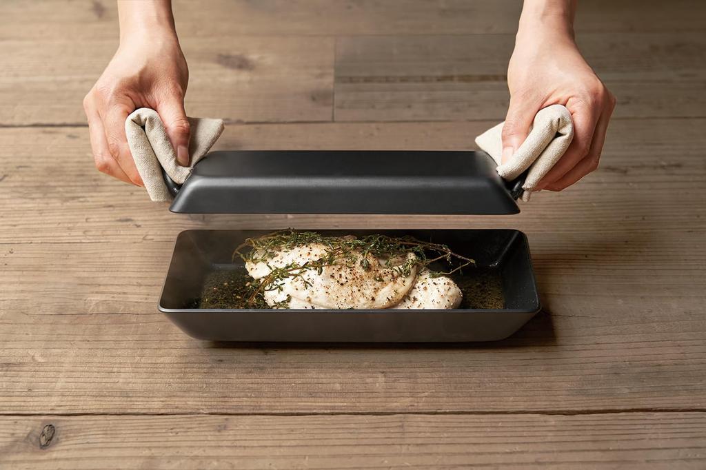 Tetsu Grill Iron Grilled Fish Grill Made in No No Seasoning Scratch Heat Thermal Capable of Ingesting IH Gas Stove Dishwasher Gift Present 24.5cm Pot,