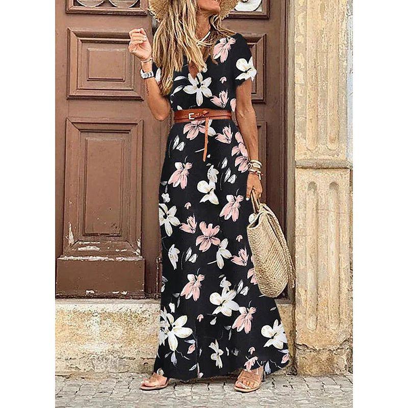 

A Woman in a Loose V-neck Floral Dress Bohemia V-neck Floral Dress Black Flower M