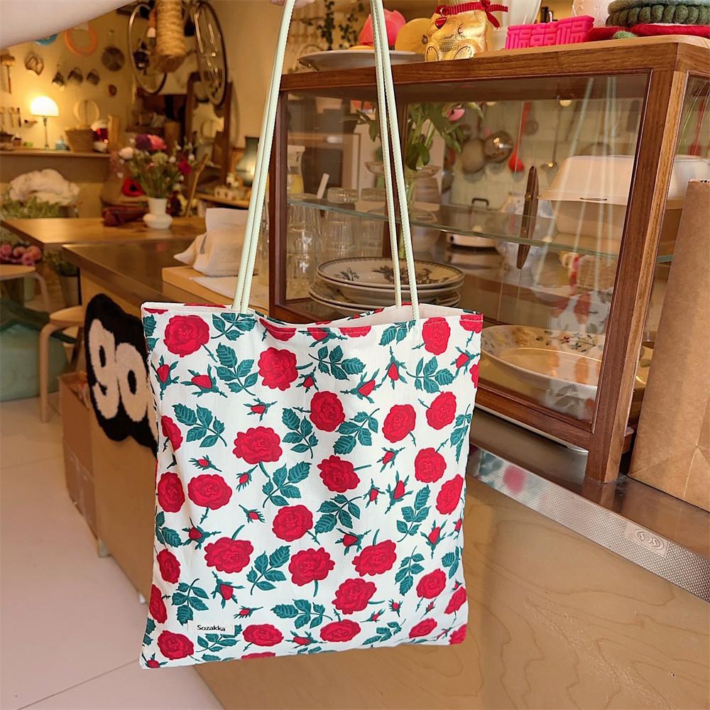Trendy Floral Canvas Tote Bag For Students And Vacation Large Capacity Handbag