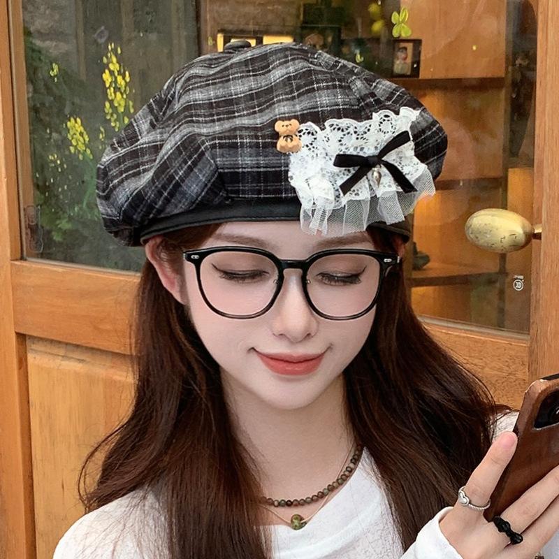 Korean Sweet and Cute Plaid Beret Autumn and Winter Versatile Lace Bow Octagonal Hat Retro Casual Painter Hat