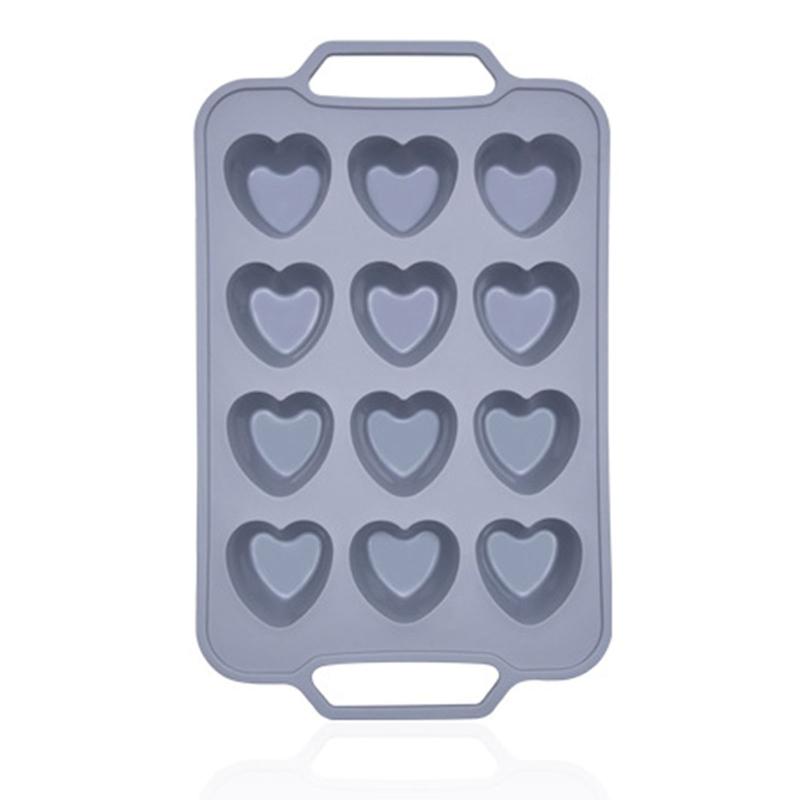 12-Cavity Cake Molds Pastry Tool Pressable 3D Christmas Little Cute Heart Theme Press Baking Utensils Bread Mousse for Kitchen