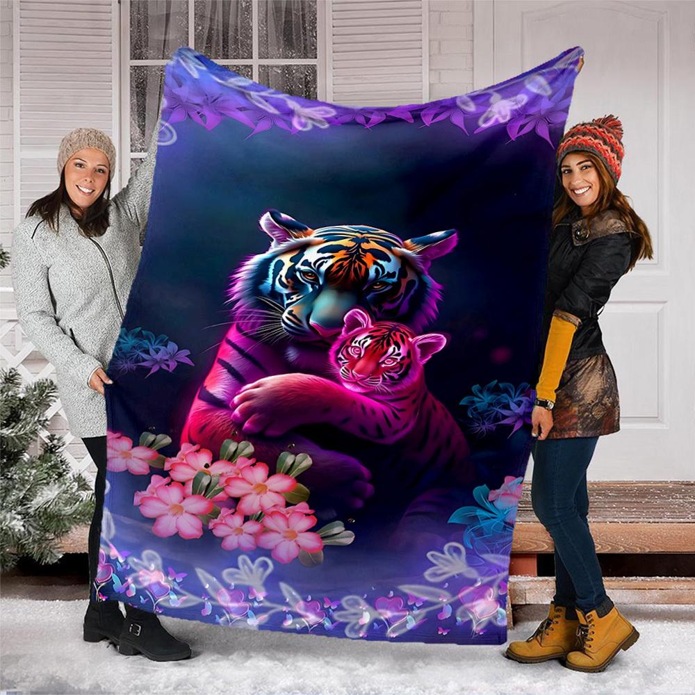 1pc Tiger Floral Fantasy Outdoor Flannel Blanket Soft All Season Polyester Throw , Perfect for Picnics & Travel , Picnic Accessory