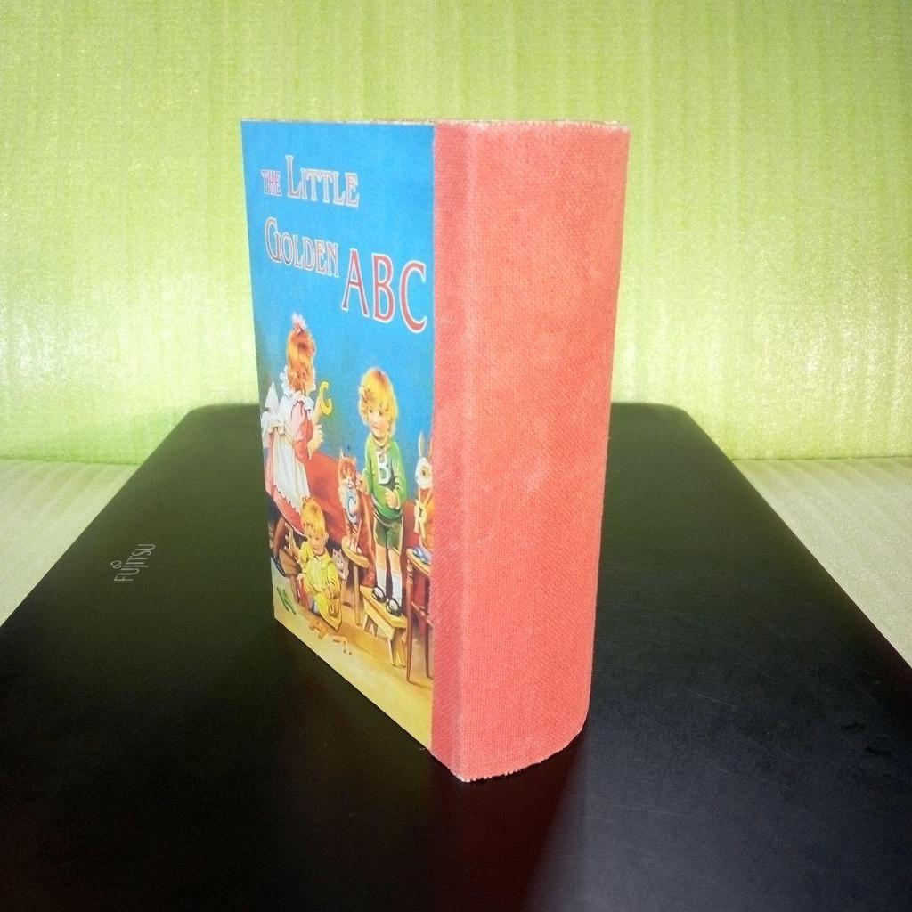 [USED] FAKE BOOKBOX THE LITTLE GOLDEN ABC Accessory case