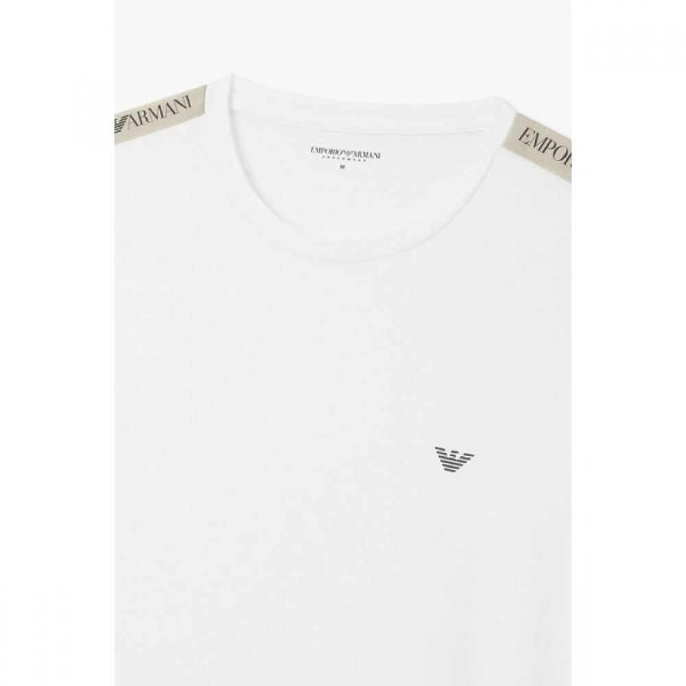 Emporio Armani Men S Logo PaTch ShorT Sleeve T ShirT 0816134042