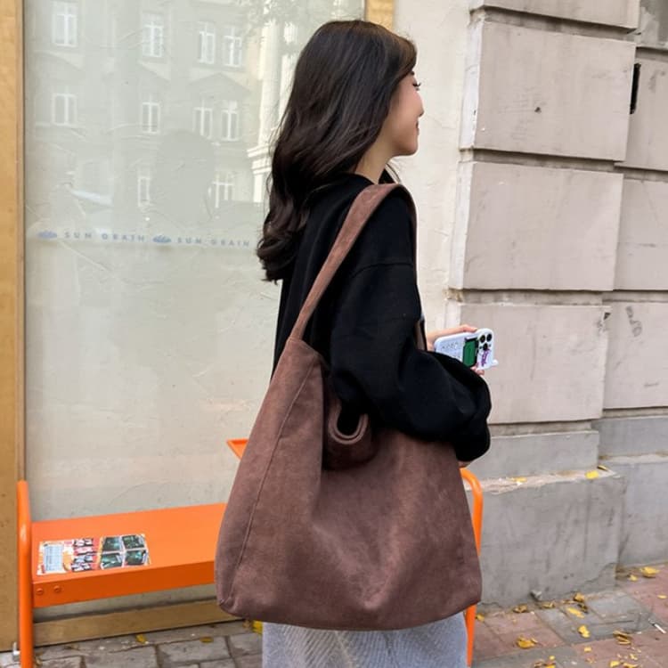 New Women's Large-capacity Tote Bag Commuter Shoulder Bag