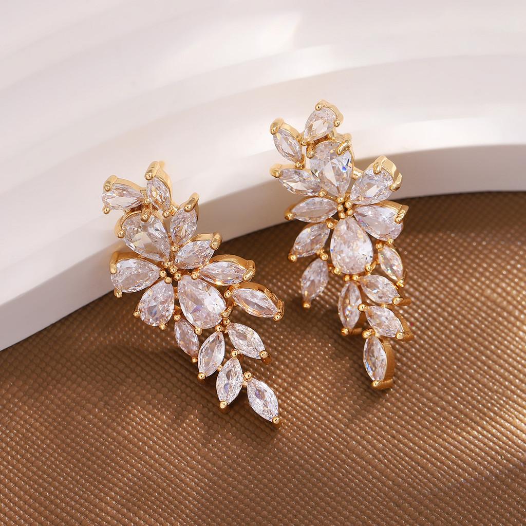 Water Drop Zircon Flower Leaf Earrings For Weddings And Party Jewelry Women