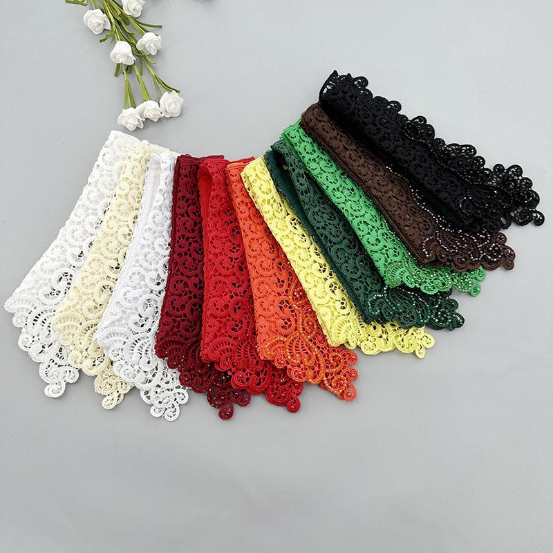 Fashion White Hollow Lace Fake Collar Blouse Decoration Lapel False Collar Beading Removable Detachable Collar Neckline Faux Col