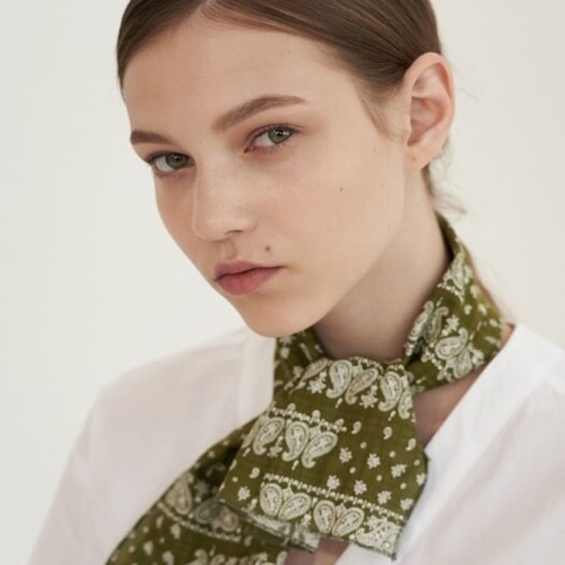 BB’DE SOLI’DE ribbon paisley mini scarf