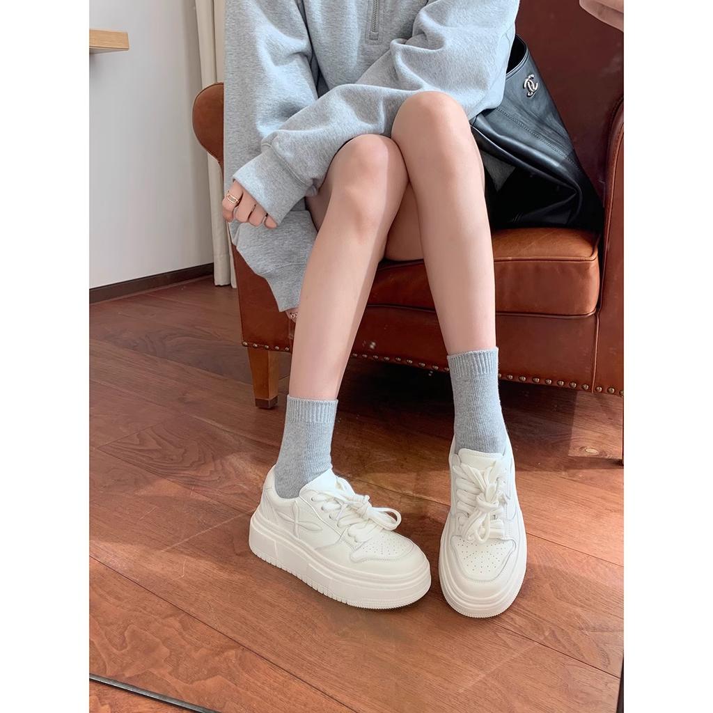 Cowhide Version~ Shows Long Legs and Reduces Age, Round Head Lace-up Board Shoes, Thick Soles and Velvet To Increase Height, Little White Shoes