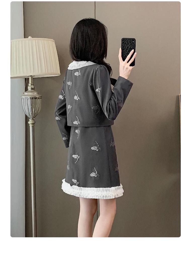 2025 Herbst Französisch-Chinesischer Stil Schlankmachendes Damen Taillenbetonendes Kleider-Set