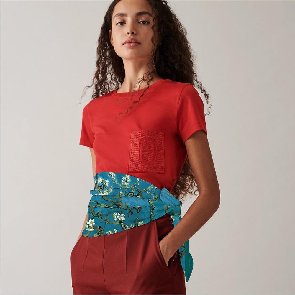 90*90CM Kerchief Four Seasons Luxury Square Silk Scarves Europe And America Fashion Bandannas New Twill Print Sunscreen Shawls