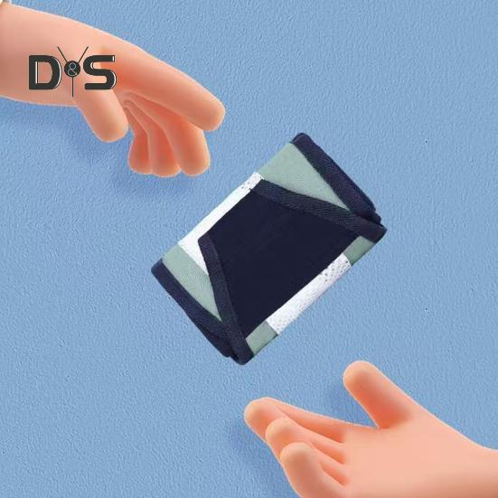 Baby Carrier Sling 20kg Weight Limit Adjustable Sling for Front Hip Carry Breathable Single Strap for 0-4 Years Ergonomic Support Adjustable