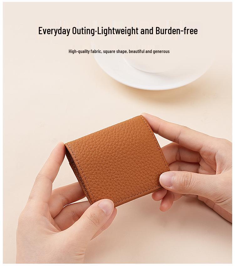 Women's Mini Coin Purse: Japanese Style Genuine Cowhide Leather with Lychee Pattern.