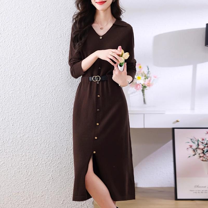 Elegant Long Knitted Dress for Women's Autumn and Winter New Slim-fitting and Thin Hem V-neck Sweater Skirt