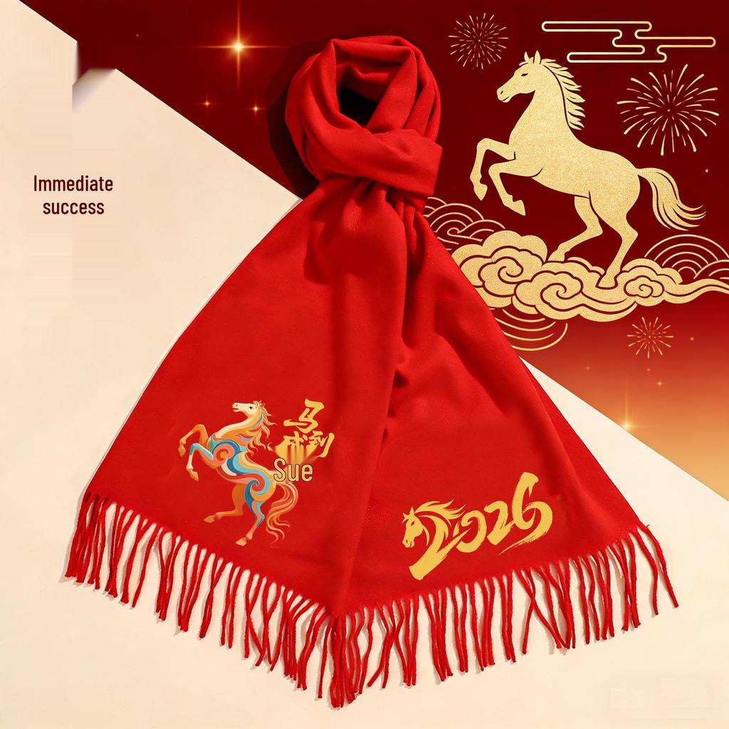 Roter Schal mit individuellem Logo für das Firmenjubiläum - Sonderveranstaltung zum Jahr des Pferdes
