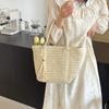 Large Capacity Grass Woven Handbags Women's Summer Beach Vacation Single Shoulder Crossbody Bag Chic Peach Wood Tassel Totes