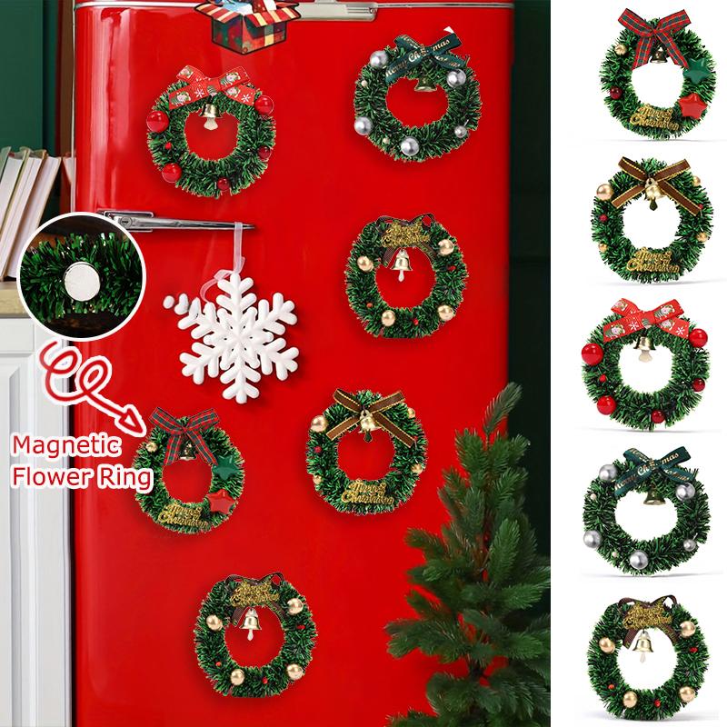 1PC Green Cute Christmas Fridge Magnet Holiday Decor Magnetic Disc with Floral Wreath Gifts For Friends Plastic Home Decor