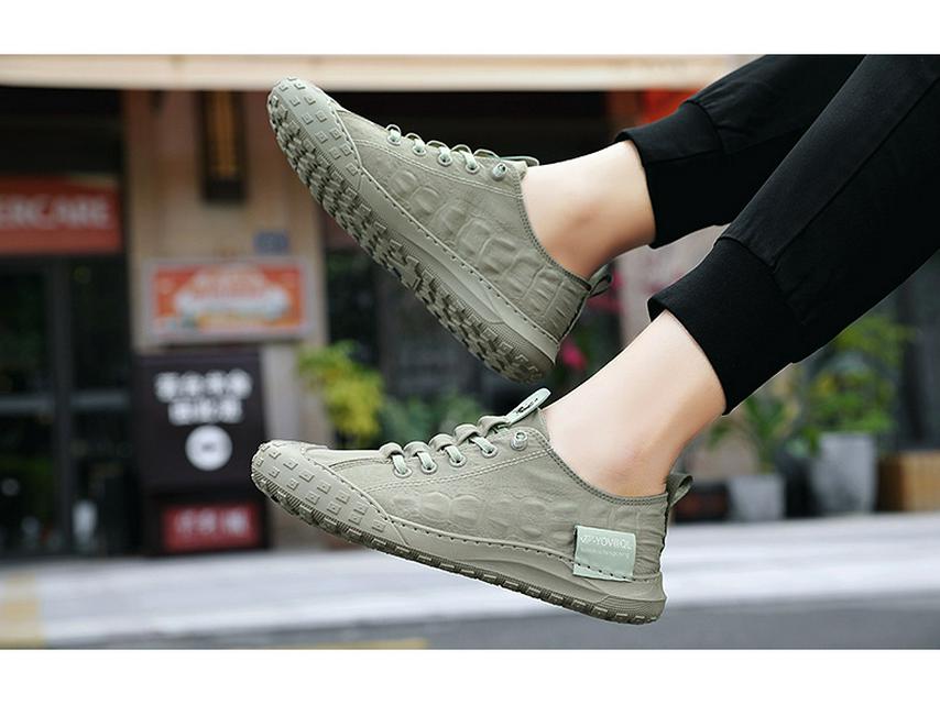 2024 Vår Herrskor i Canvas Skate-stil i Koreansk stil - Casual Mode i Ice Silk med Tåhätta i Paraplytyg