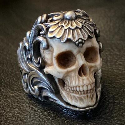 1 Stück Edelstahl Titan Stahl Retro ausgehöhlter Totenkopf Mann Ring für Männer