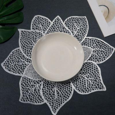 Yousheng Blumenförmige PVC-Tischunterlage Wasserdichte Tischmatte Familien-Essplatzmatte Tragbare Küchen-Tischunterlage für Restaurants Heimparty