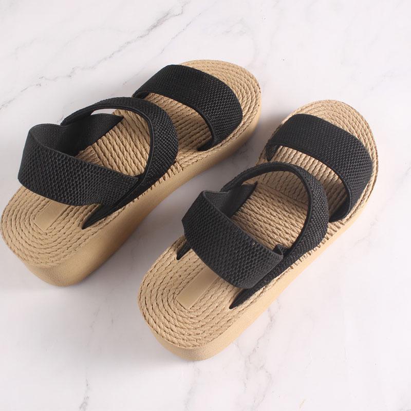 New Roman EVA Thick-Soled Lightweight Women's Closed-Toe Outdoor Sandals for Students - Height-Increasing and Comfortable