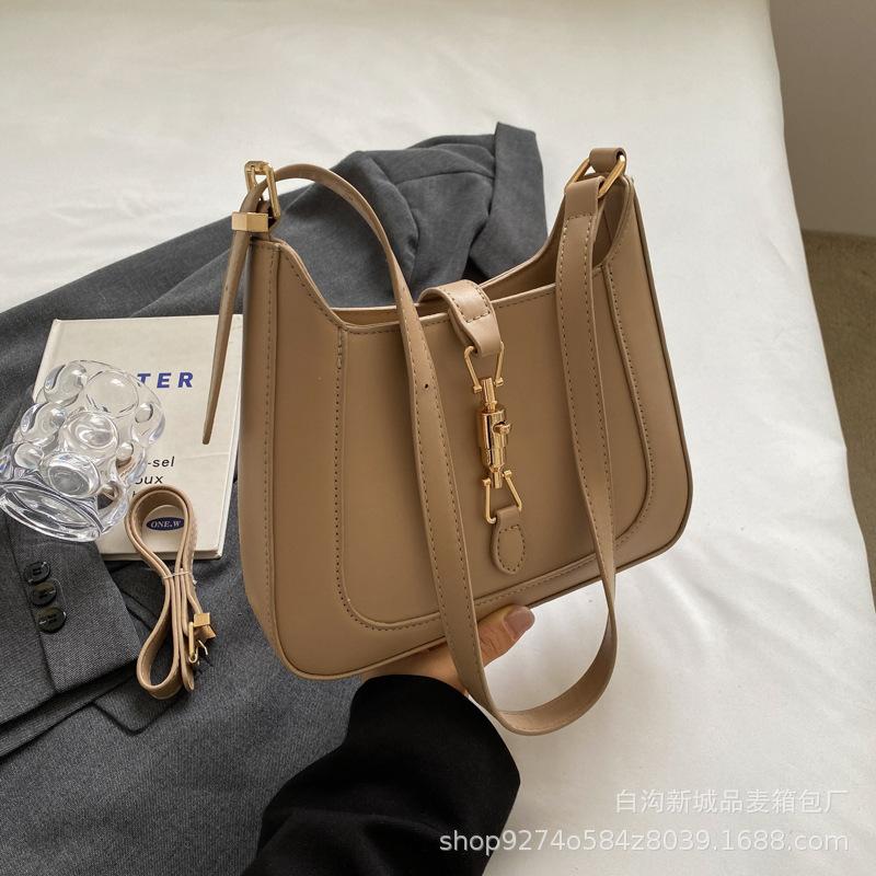 

French niche fashion popular armpit small bag women 2025 new trendy temperament shoulder bag foreign style messenger bag хаки