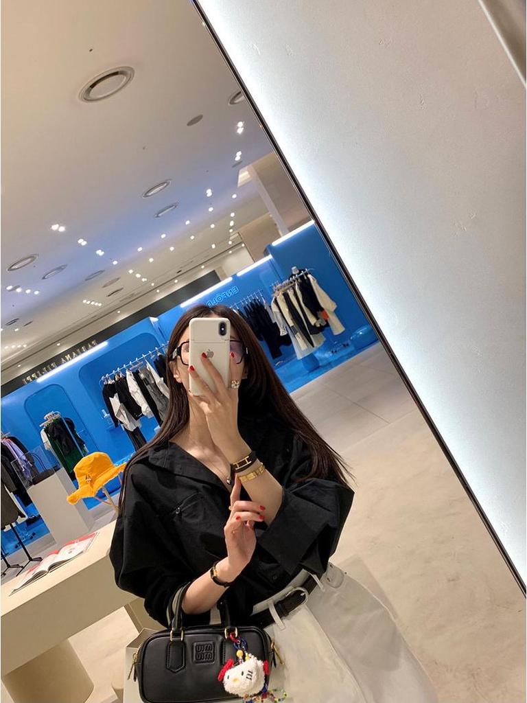 2026 Korean Chic High-Waisted Back Slit Denim Midi Skirt