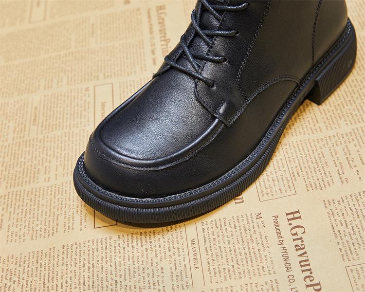 Molett Méretű Valódi Bőr Félvádli Bokacsizma Nőknek, Brit Stílusú, Ősz/Tél 2022, 41-43-as Méret.