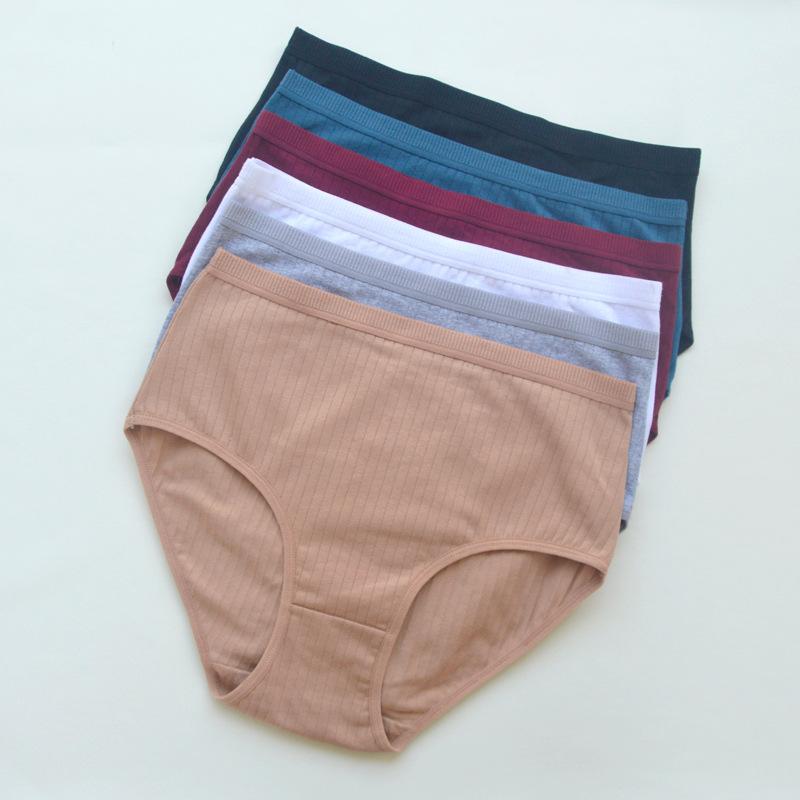 Große Damen-Slips aus Baumwolle mit mittlerer Taille, atmungsaktiv, hochelastisch, bequeme Unterwäsche, einfarbig