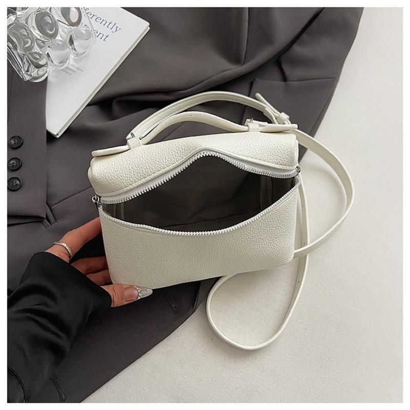 Chic Lychee Grain Women Lunch Tote Bag Insulated Shoulder Crossbody Handheld Bag for Commute Office Food Storage